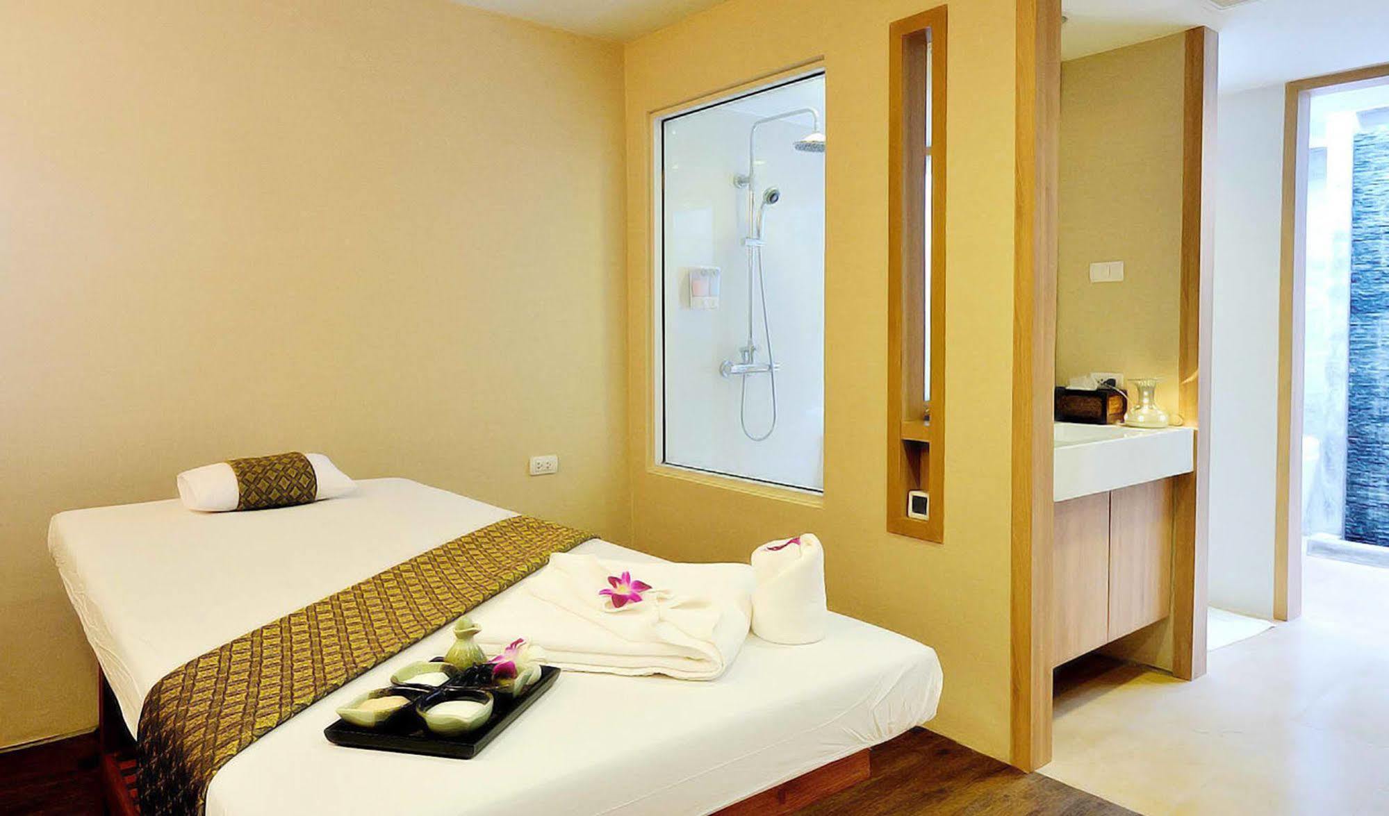 Nantra Retreat And Spa Bangkok Esterno foto